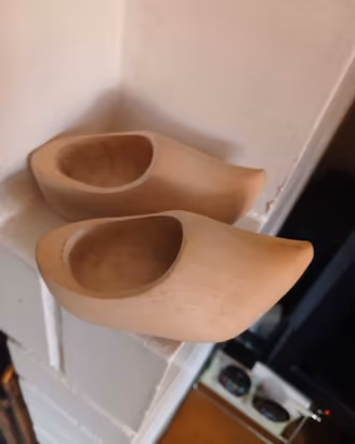 Mini scarpe di legno per giochi bambole o  arredo