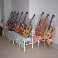 chitarre classiche in blocco
