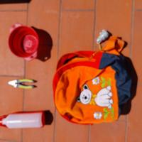 Zainetto e accessori.