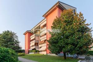 3 LOCALI RISTRUTTURATO CON TERRAZZINO - CORNATE D