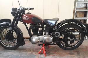 Moto d'epoca per intenditore