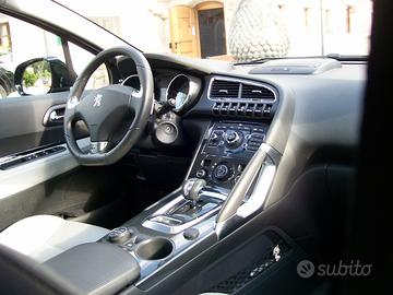 PEUGEOT 3008 3ª serie - 2012