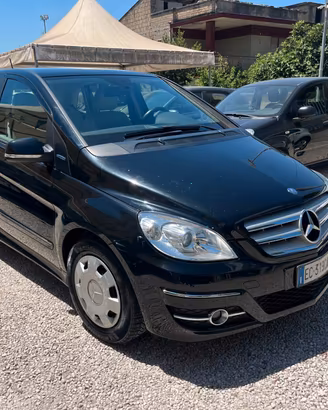 Mercedes-benz B 180 BENZINA KM CERTIFICATI 2010