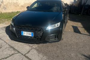 audi TT 2023 S-line