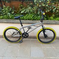 Bicicletta BMX Decathlon