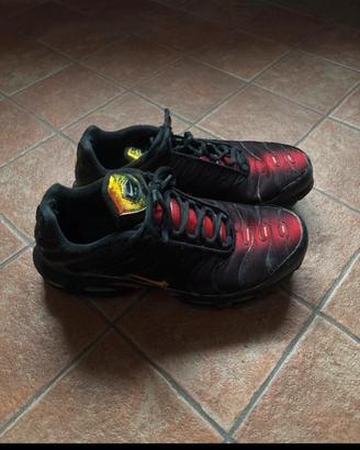 Nike Air Max Plus TN - Nero/Rosso- Taglia 44
