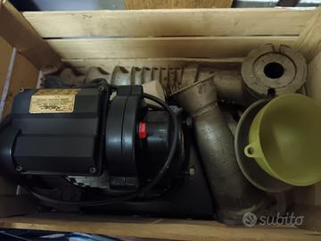 macchina per macinare pomodori 