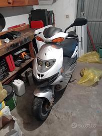 Scooter suzuki AY katana 50