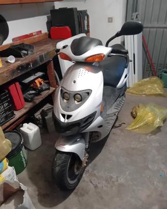 Scooter suzuki AY katana 50