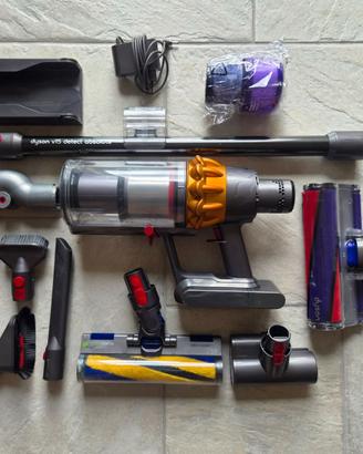 Dyson V15 Detect Absolute con Fluffy Optic