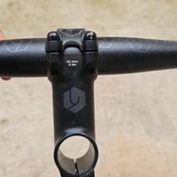 manubrio e stem MTB come nuovo LEVELNINE