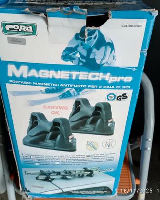 Portasci magnetico