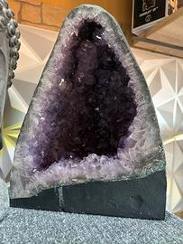 Geode ametista