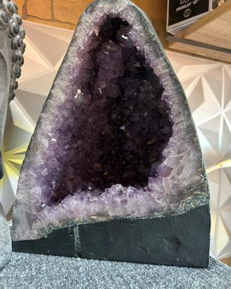 Geode ametista