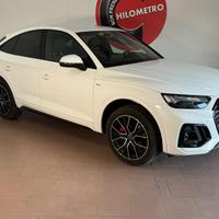 AUDI Q5 SPB50 TFSI S line S-LINE Plug-in Matrix/