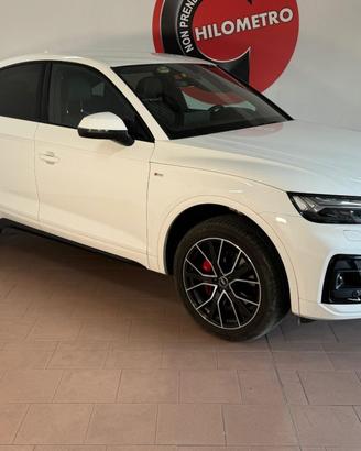 AUDI Q5 SPB50 TFSI S line S-LINE Plug-in Matrix/