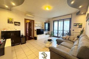 Appartamento di 99 m² con 3 locali e box auto a Ce