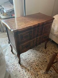 Comò cassettiera in legno stile classico