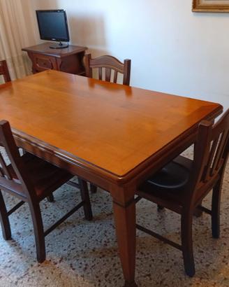 Tavolo Sala Pranzo (con  4 sedie )