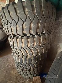 Gomme maxxis