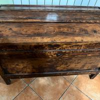 Cassapanca in legno