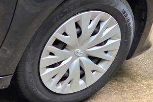 Set 4 Ruote Complete Toyota 15"