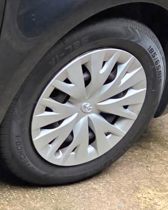Set 4 Ruote Complete Toyota 15"