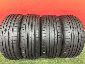 235 55 19 - 255 50 19 Gomme 235 55R19 - 255 50R19