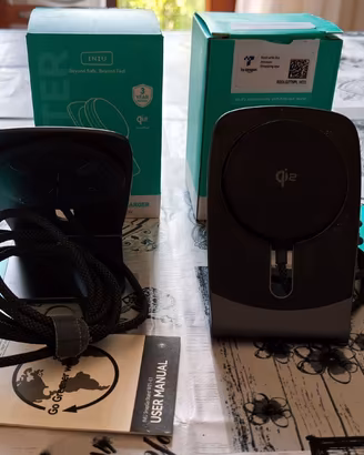 Due Caricatori Wireless, INIU 2