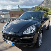 Porsche Cayenne 2011