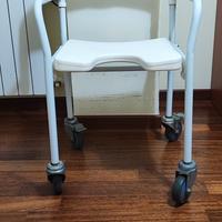 sedia da doccia con ruote pieghevole
