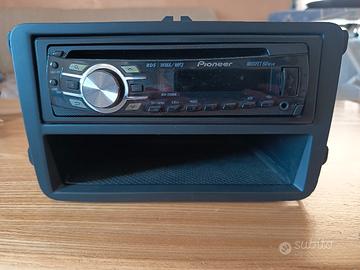 Autoradio Pioneer  DEH - 2300UB con USB CD  MP3