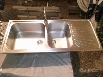 acquaio inox  cucina 