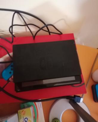 Nintendo Switch 1 come nuova con gioco e accessori