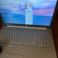 Notebook HP17 pollici INTEL I5 8GB 512GB SSD