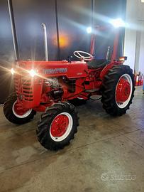 Trattore Storico MC Cormick International Farmall