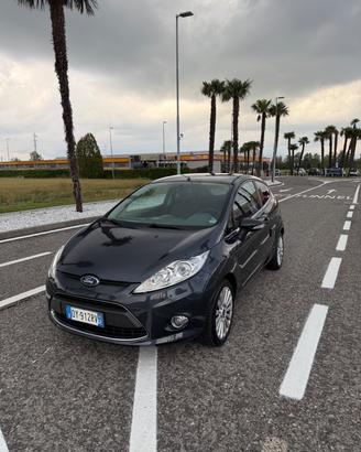Ford Fiesta 1.2 82CV 3 porte Titanium