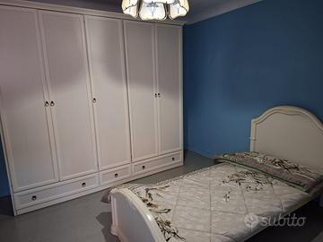 Cameretta singola completa