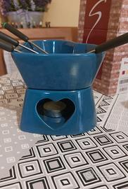 Fonduta Senora in ceramica blu a cuore – Nuova