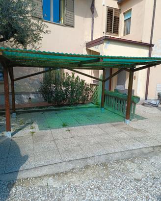 Tettoia da giardino per auto