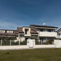 Villa a schiera, Savignano S/R, fraz. Capanni