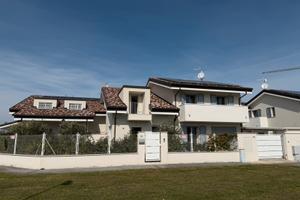 Villa a schiera, Savignano S/R, fraz. Capanni