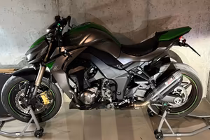 Kawasaki z1000
