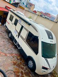 Motoroom Elnagh Magnum 80 del 2011 LETTO NAUTICO