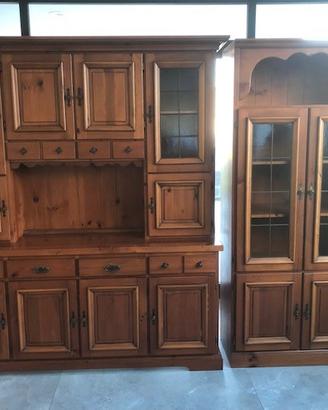 Credenza e vetrinetta