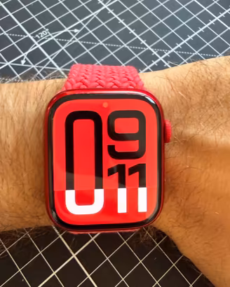 Apple Watch Series 8 45 mm PRODUCT(RED)