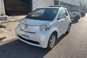 Toyota iQ 1.0