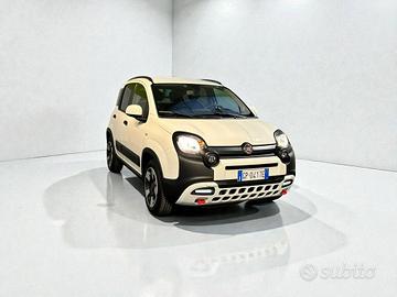 Fiat Panda 1.0 firefly hybrid City Cross s&s 70cv