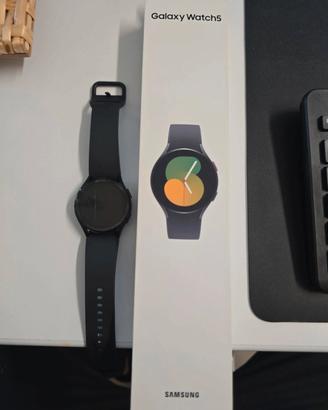 Smartwatch galaxy watch5 40mm black perfettamente 