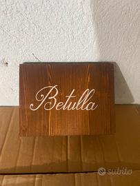 Segnatavoli in legno